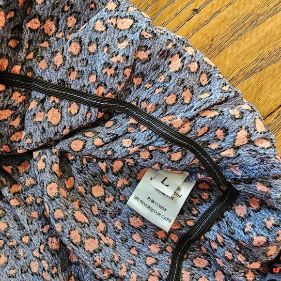 Emmer and Oat Top Womens L Wild Thing Leopard Print Ruffle Blouse Shirt EUC - Picture 9 of 9